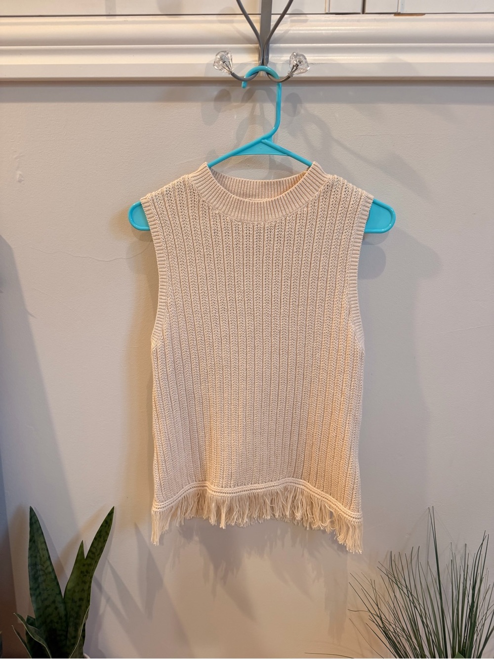 J. Crew womens Knit Sweater Vest medium NWOT - Picture 2 of 4